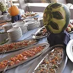 리조트 Village 4*