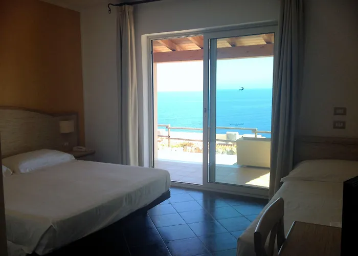 Semesteranläggning (resort) Village 4*